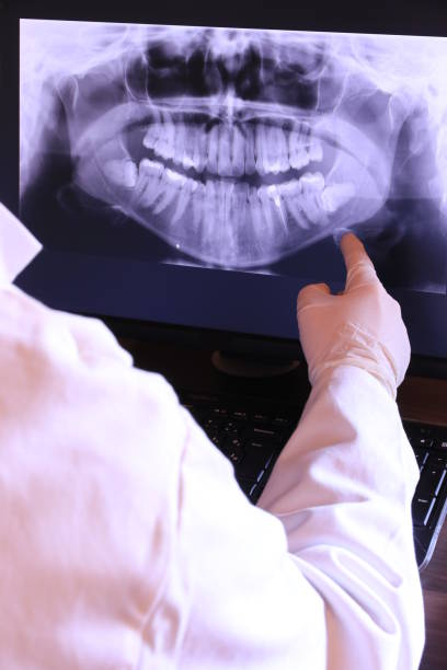 Best Tooth Infection Emergency Dentist  in Fowlerville, MI